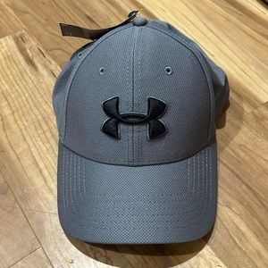 Under Armour Blitzing hat.  L/XL.  Grey color. Fitted.  New with tags.